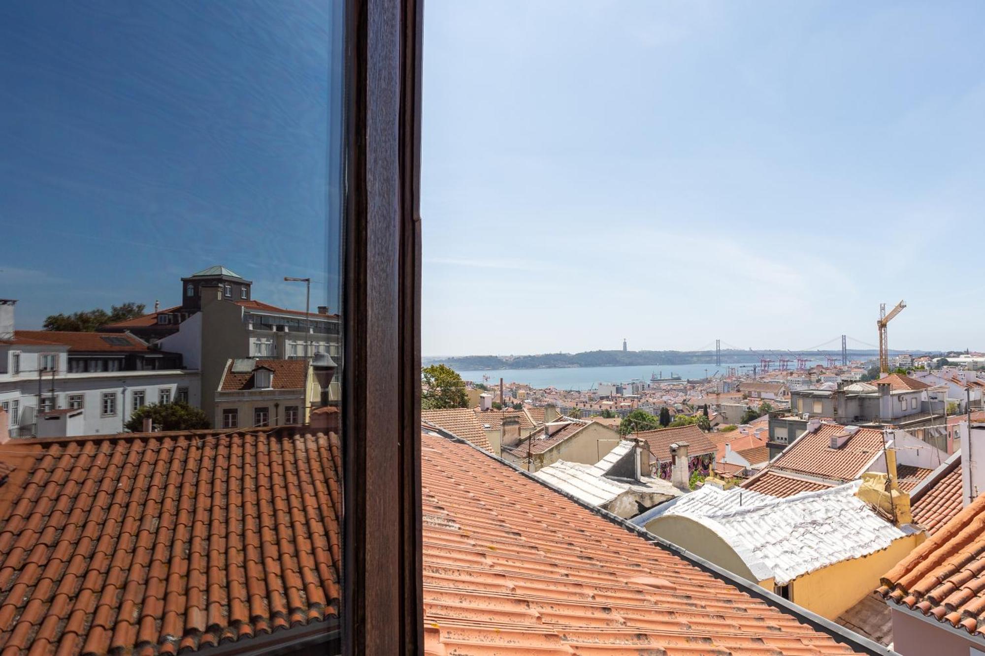 Appartement Amazing Tailor Made Penthouse With A View à Lisboa Extérieur photo