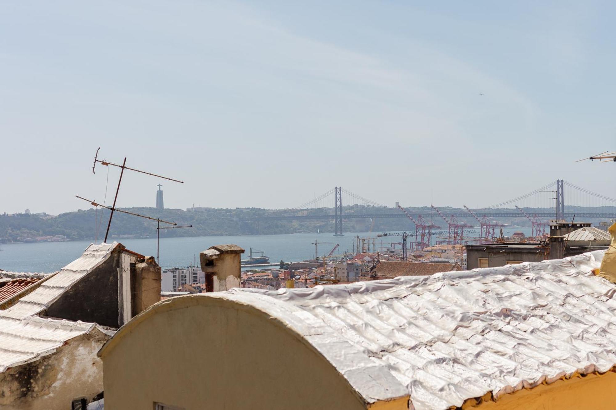 Appartement Amazing Tailor Made Penthouse With A View à Lisboa Extérieur photo